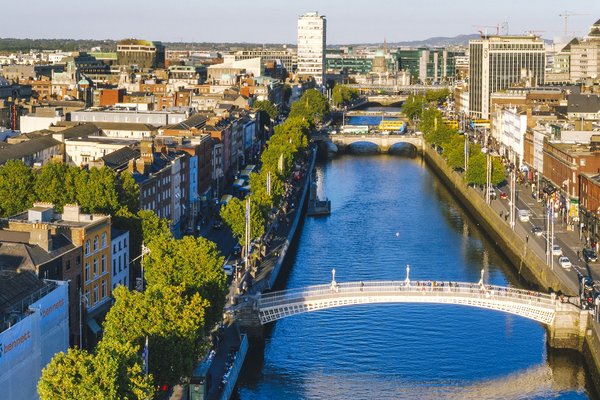 Nachhaltige Einkaufstransformation einer führenden irischen Bank