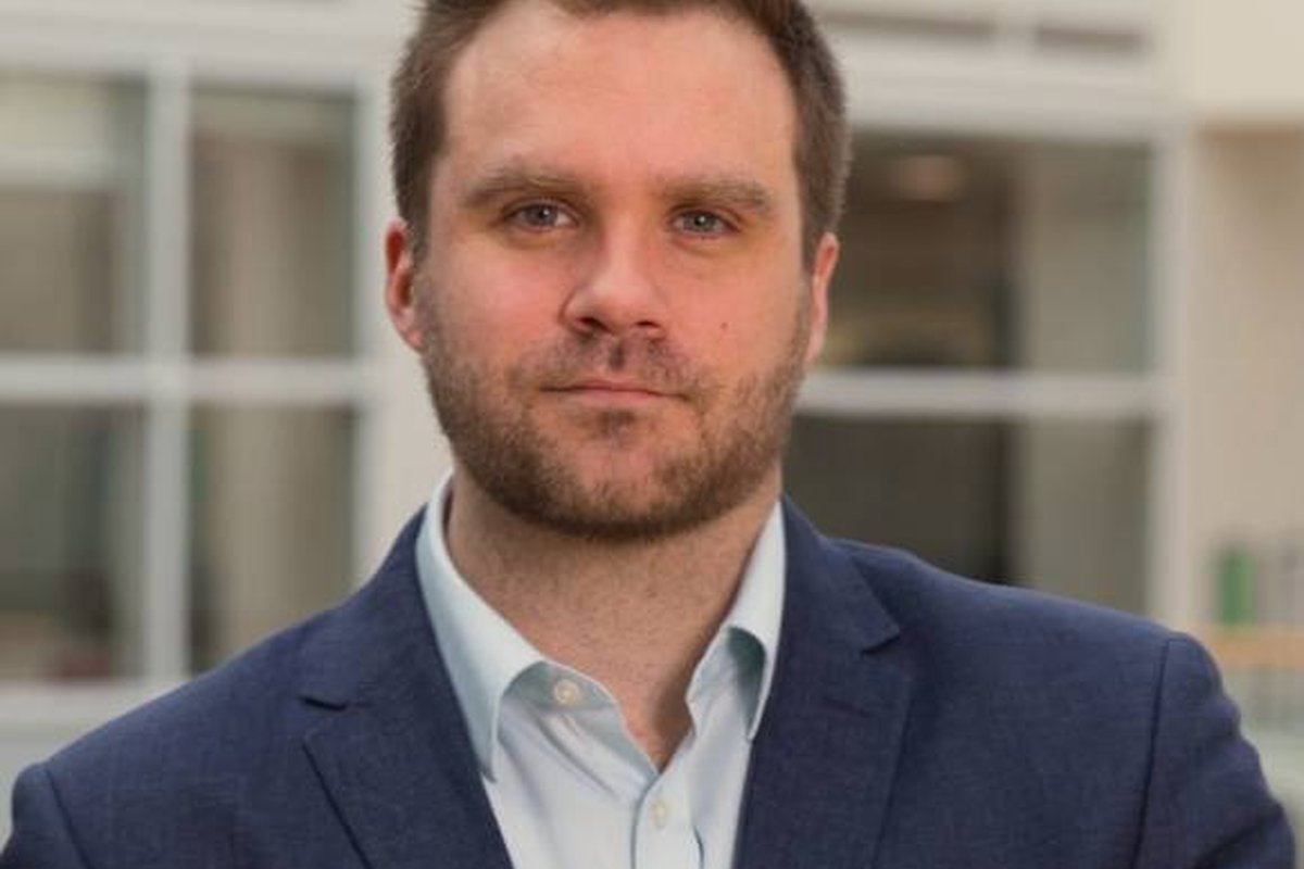 Dr Nick Watts erörtert den NHS-Ansatz zu ESG und Nachhaltigkeit